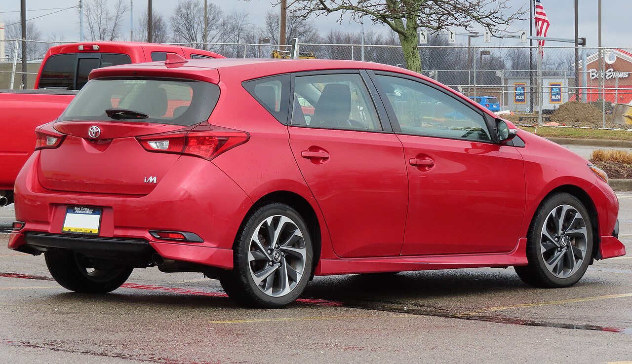 Corolla iM